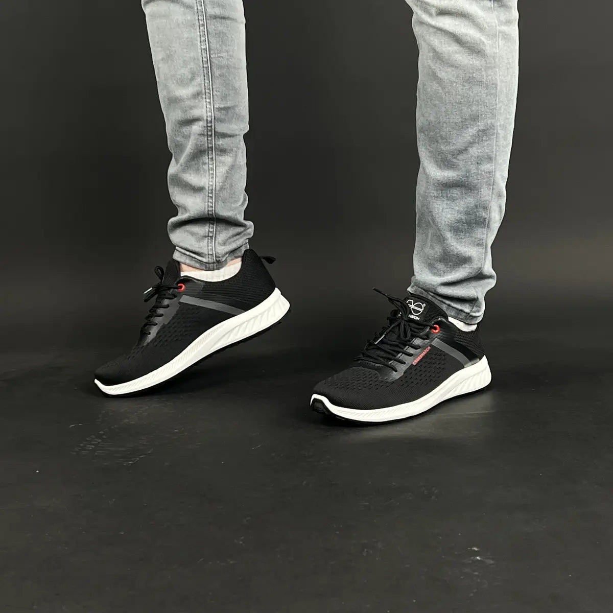 Baskets Noir Crosshatch KAMRAN
