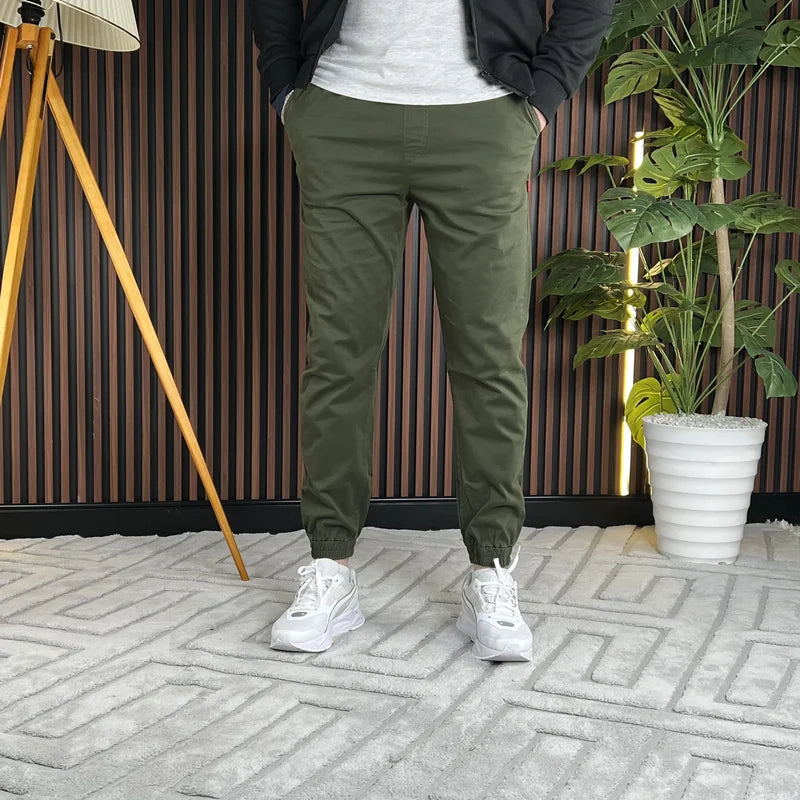 Cargo Sans Poches Départ STD