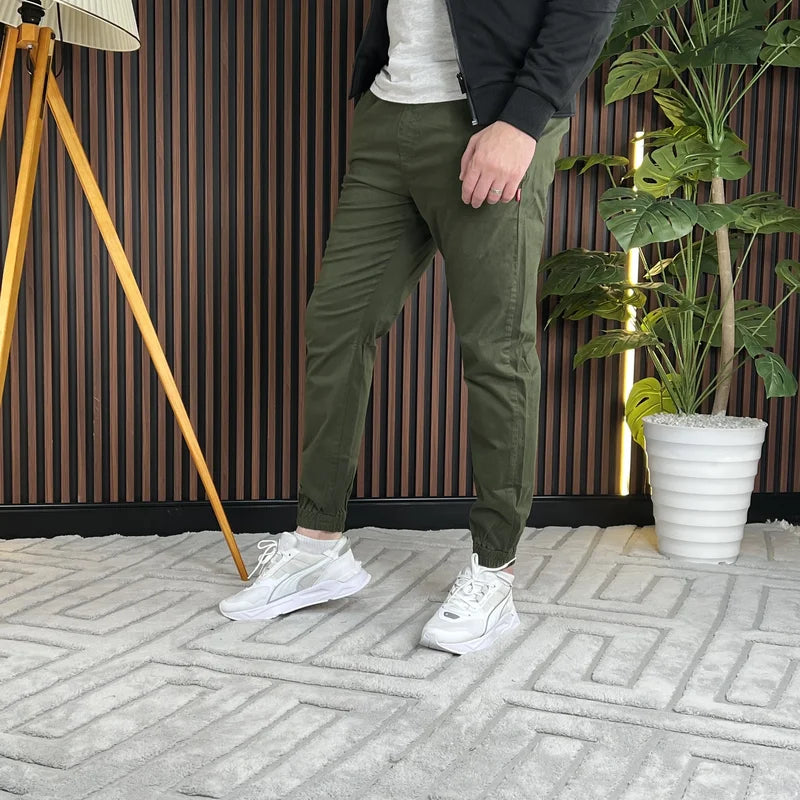 Cargo Sans Poches Départ STD