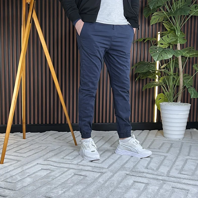 Cargo Sans Poches Départ STD