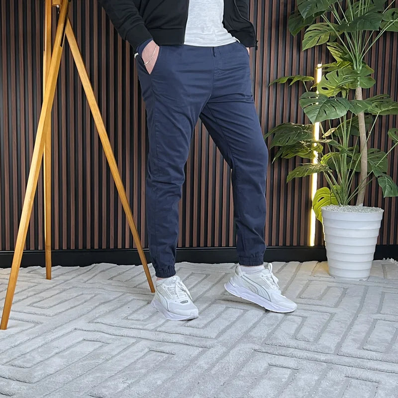 Cargo Sans Poches Départ STD