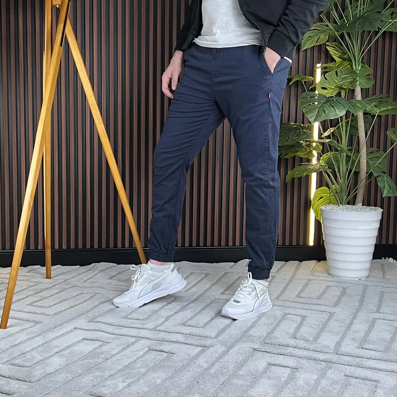 Cargo Sans Poches Départ STD